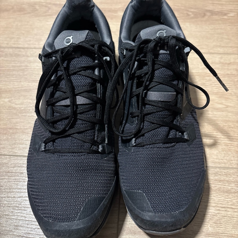 On Cloudwander Waterproof Black Eclipse Running Shoes Mens Size 9 US 73.98606